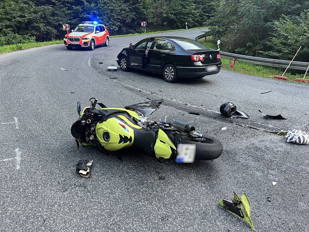 Bild: Schwerer Unfall auf der "Bratwurst"