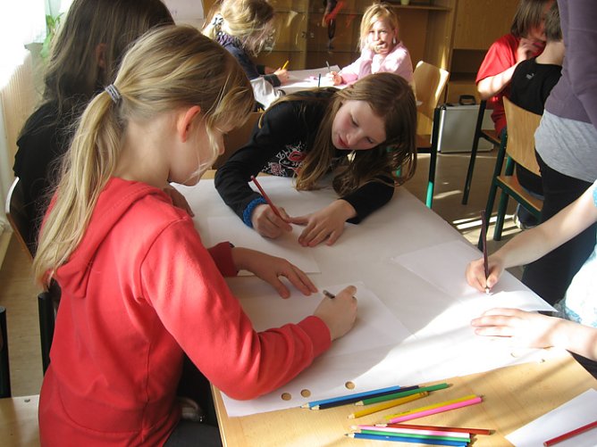 Englisch-Camp Ferienpark Feuerkuppe (Foto: Ferienpark Feuerkuppe) Englisch-Camp Ferienpark Feuerkuppe (Foto: Ferienpark Feuerkuppe)