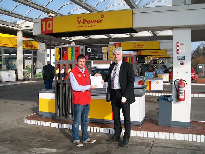 Shell-Bonusaktion  (Foto: Wahlkreisb&uuml;ro Selle)