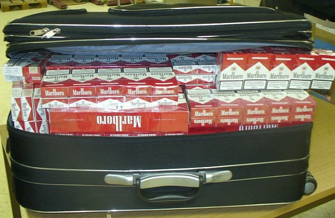 Den Koffer voll (Foto: Zoll)