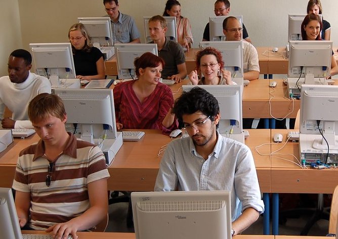 PC-Labor (Foto: A. Schelenhaus) PC-Labor (Foto: A. Schelenhaus)