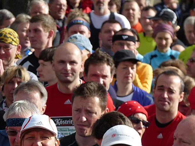 Kyffhäuserberglauf mit Rekordfeldern (Foto: Karl-Heinz Herrmann) Kyffhäuserberglauf mit Rekordfeldern (Foto: Karl-Heinz Herrmann)
