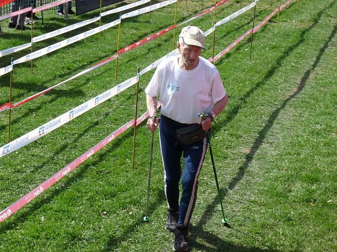Der 33. Internationaler Kyffhäuser-Berglauf (Foto: Karl-Heinz Herrmann) Der 33. Internationaler Kyffhäuser-Berglauf (Foto: Karl-Heinz Herrmann)