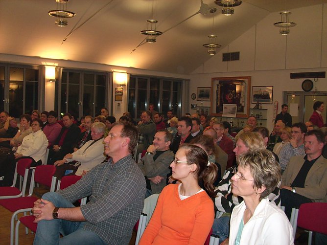 Diskussionsrunde Mtschie - Dr. Dewes (2) (Foto: Karl-Heinz Herrmann)