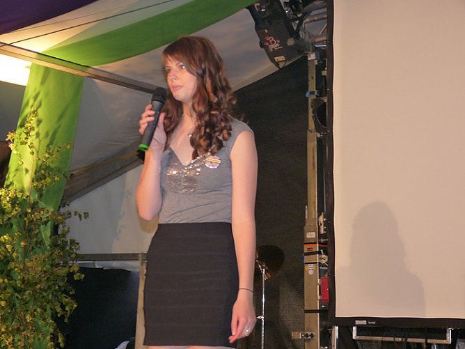 Fliederk&ouml;nigin 20011 gek&uuml;rt (Foto: Karl-Heinz Herrmann)