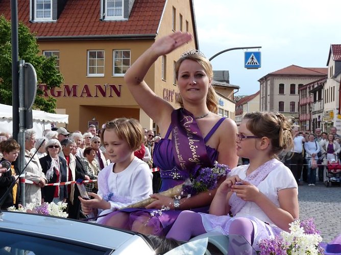 Fliederkorso in Frankenhausen (Foto: Karl-Heinz Herrmann)