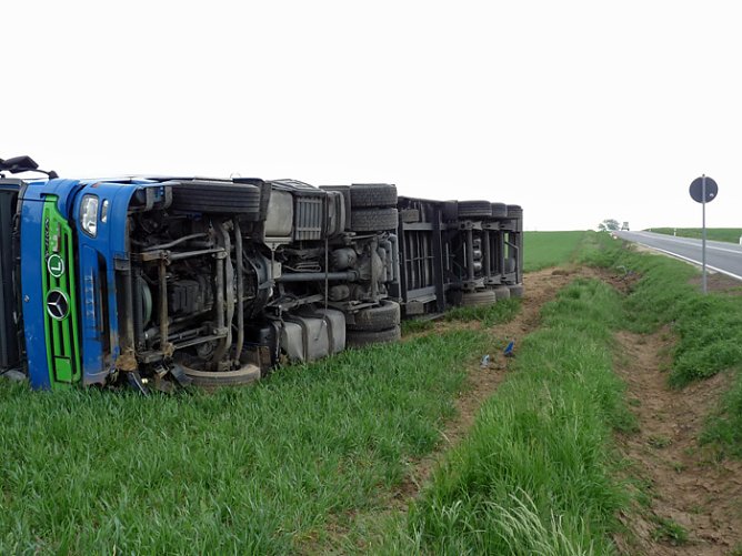 Unfall B4 (Foto: Karl-Heinz Herrmann)