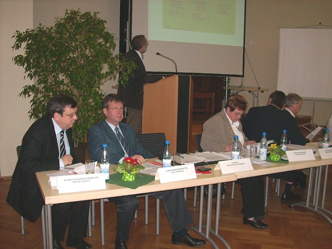 Präsidium Kreisparteitag CDU (Foto: Karl-Heinz Herrmann) Präsidium Kreisparteitag CDU (Foto: Karl-Heinz Herrmann)