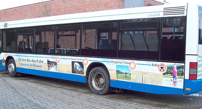 Wandern mit Bus (Foto: KT) Wandern mit Bus (Foto: KT)