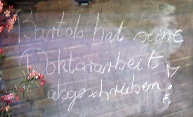 Premiere mit Widrigkeiten (Foto: Karl-Heinz Herrmann) Premiere mit Widrigkeiten (Foto: Karl-Heinz Herrmann)