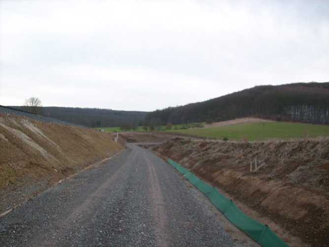 Wirtschaftsstra&szlig;e als Radweg 1 (Foto: Karl-Heinz Herrmann)