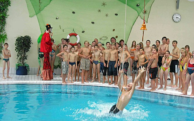 "Gro&szlig;es Piratenfest" (Foto: Kyffh&auml;user-Therme)