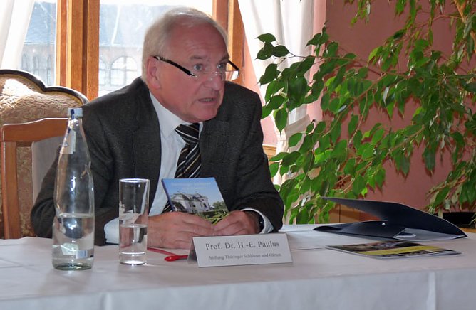 Prof. Dr. Paulus (Foto: Karl-Heinz Herrmann) Prof. Dr. Paulus (Foto: Karl-Heinz Herrmann)