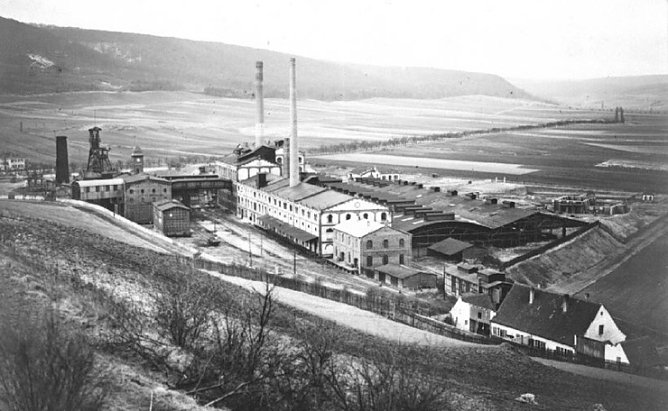 Ehemaliges Kaliwerk Göllingen (Foto: Archiv Hans-Jürgen Schmidt) Ehemaliges Kaliwerk Göllingen (Foto: Archiv Hans-Jürgen Schmidt)