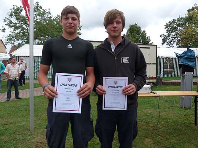 Kr&auml;ftig gel&ouml;scht (Foto: Karl-Heinz Herrmann)