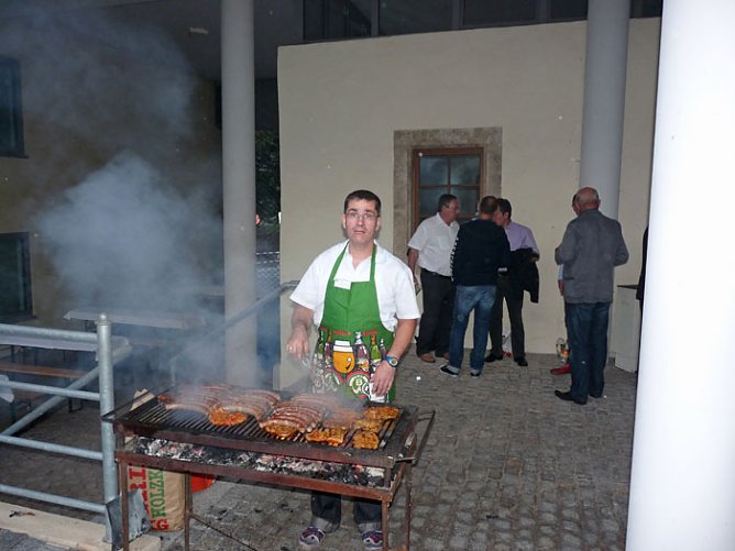 Grillen (Foto: Karl-Heinz Herrmann) Grillen (Foto: Karl-Heinz Herrmann)