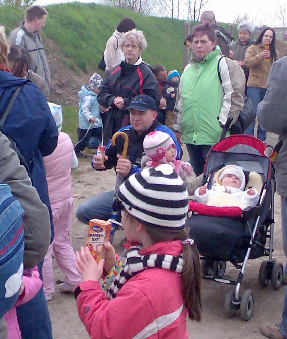 Kita Bummi beim Ausflug (Foto: Kita Bummi Artern) Kita Bummi beim Ausflug (Foto: Kita Bummi Artern)