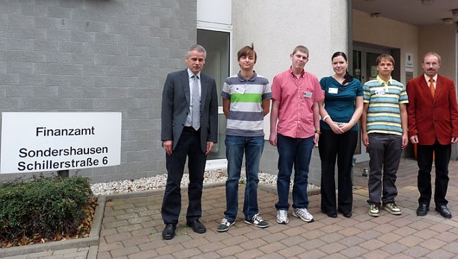 Das Finanzamt Sondershausen - eine Schmiede f&uuml;r Nachwuchskr&auml;fte der Th&uuml;ringer Steuerverwaltung. Heute wurde die neuen Auszubildenden &ouml;ffentlich vorgestellt.. (Foto: Karl-Heinz Herrmann)
