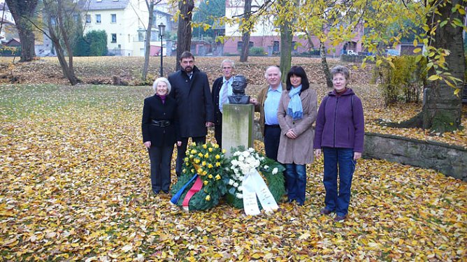 Kranzniederlegung (Foto: Steffen Neumann) Kranzniederlegung (Foto: Steffen Neumann)