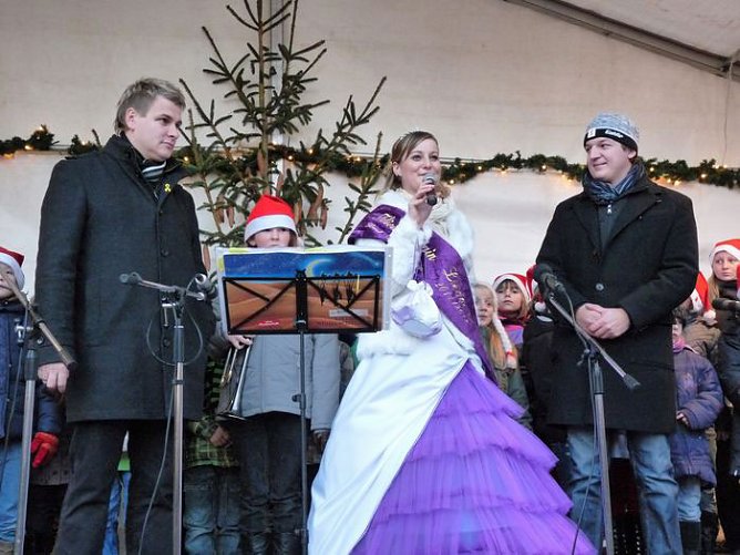 Lichterfest gestartet (Foto: Karl-Heinz Herrmann)