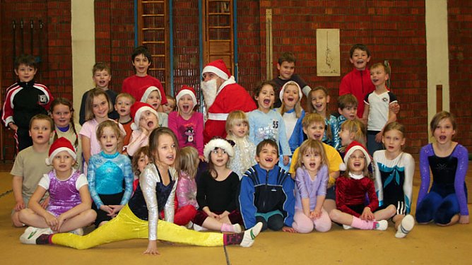 13. Weihnachtsturnen zum 3. Advent (Foto: SV Gl&uuml;ckauf Sondershausen)