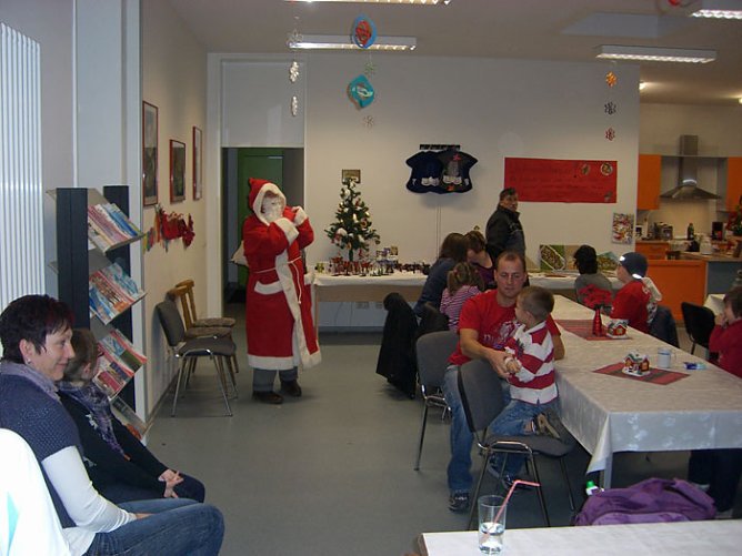 Weihnachtsfeier in Artern (Foto: Freizeitzentrum Artern) Weihnachtsfeier in Artern (Foto: Freizeitzentrum Artern)