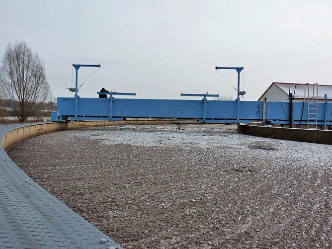 Harte Arbeit f&uuml;r sauberes Abwasser (Foto: Karl-Heinz Herrmann)