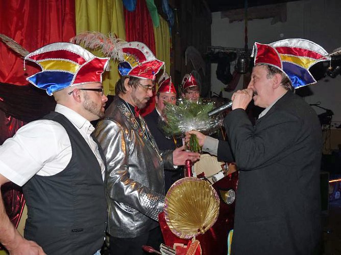 Spitzenmäßiger Karneval (3) (Foto: Karl-Heinz Herrmann) Spitzenmäßiger Karneval (3) (Foto: Karl-Heinz Herrmann)