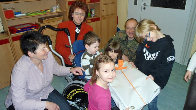 Hilfe durch Kuratorium (Foto: Kindervilla Bad Frankenhausen) Hilfe durch Kuratorium (Foto: Kindervilla Bad Frankenhausen)