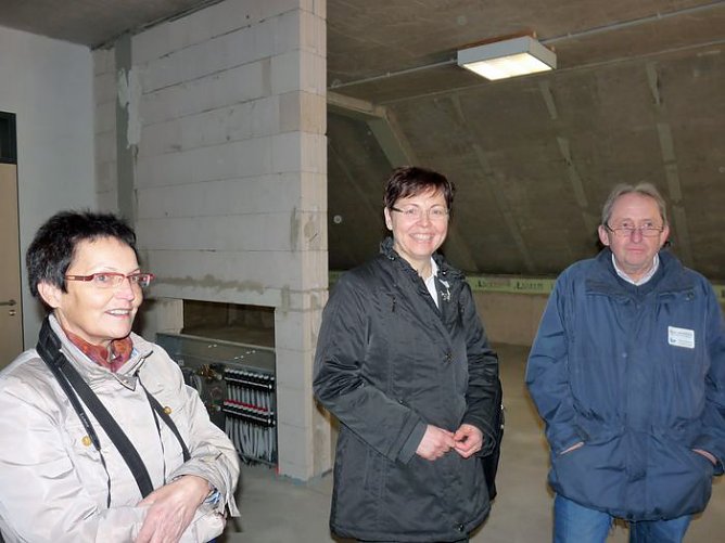 Entstehendes Bürgerzentrum besucht (Foto: Karl-Heinz Herrmann) Entstehendes Bürgerzentrum besucht (Foto: Karl-Heinz Herrmann)