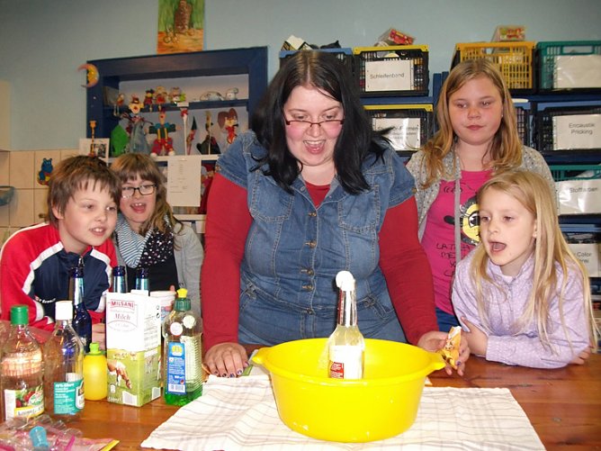 Experimentiertag im Domizil (Foto: Domizil Bad Frankenhausen)