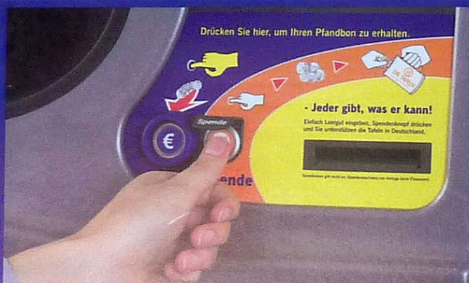 "Gute Tat am Pfandautomat" (Foto: Lidl)