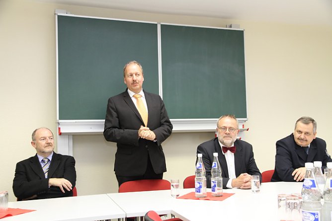 Hart aber fair (Foto: Günter Herting) Hart aber fair (Foto: Günter Herting)