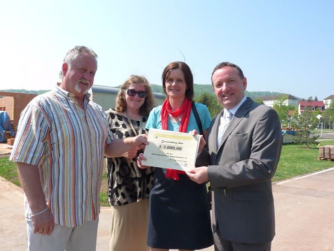 Unterst&uuml;tzung f&uuml;r Verkehrswacht (Foto: Karl-Heinz Herrmann)