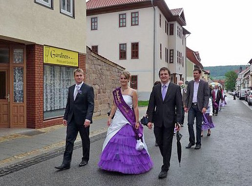 Fliederfest gestartet (Foto: Karl-Heinz Herrmann)
