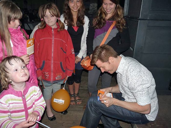 Die Wahl der Fliederk&ouml;nigin (1) (Foto: Karl-Heinz Herrmann)