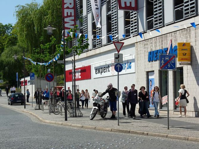 Reichhaltiges Angebot (Foto: Karl-Heinz Herrmann)