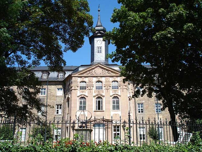 Gymnasium Klosterschule Roßleben (Foto: Karl-Heinz Herrmann) Gymnasium Klosterschule Roßleben (Foto: Karl-Heinz Herrmann)