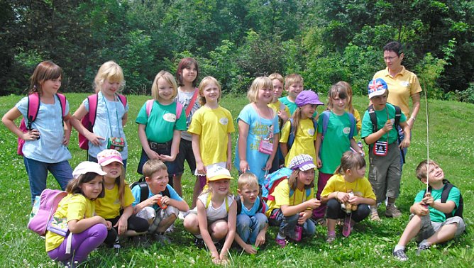 Kleine Leute bei gro&szlig;en Tieren (Foto: Yvette Friedrich)