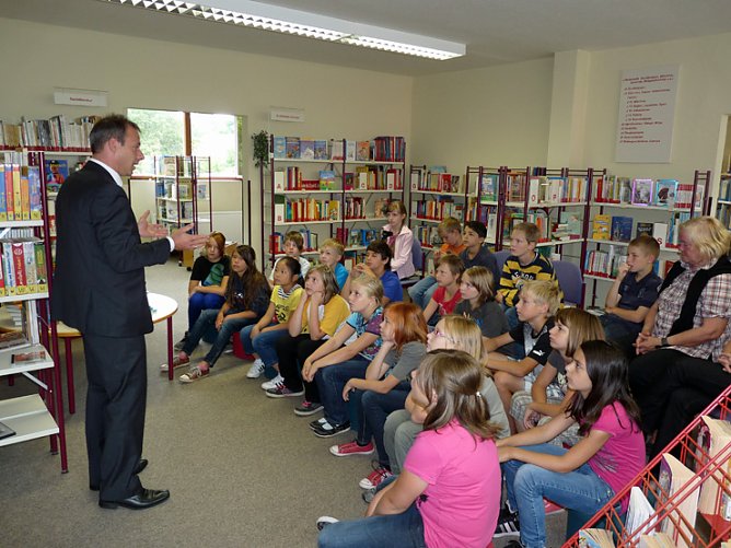 Ich bin eine Leseratte (Foto: Karl-Heinz Herrmann) Ich bin eine Leseratte (Foto: Karl-Heinz Herrmann)