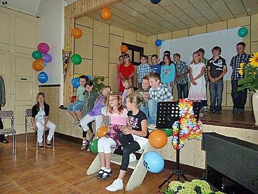 Abschiedsparty an der GS Udersleben (Foto: Michael Krech) Abschiedsparty an der GS Udersleben (Foto: Michael Krech)