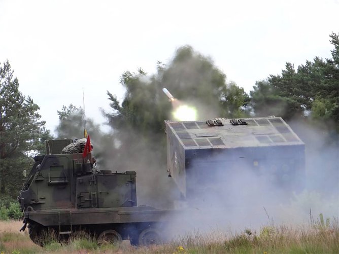 Scharfe Sch&uuml;sse in Munster (Foto: Bundeswehr Sondershausen)