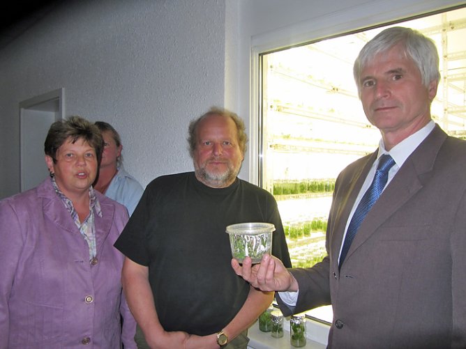 Forschung in Artern (Foto: MdB Selle) Forschung in Artern (Foto: MdB Selle)