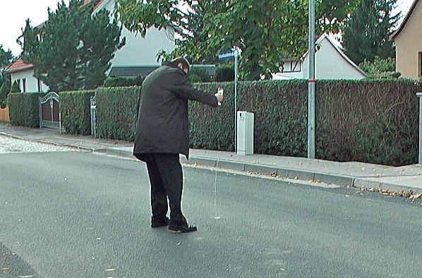 Br&uuml;cke &uuml;bergeben (Foto: Karl-Heinz Herrmann)
