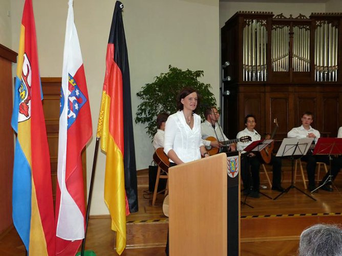 Feierstunde zur Einheit (Foto: Karl-Heinz Herrmann) Feierstunde zur Einheit (Foto: Karl-Heinz Herrmann)