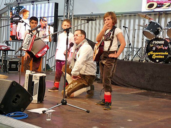 Volle H&uuml;tte (Foto: Karl-Heinz Herrmann)