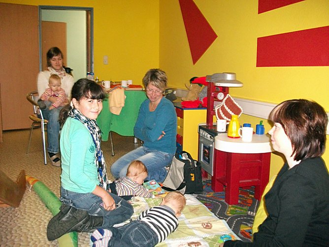 Krabbelgruppe im DOMizil (Foto: Domizil Bad Frankenhausen) Krabbelgruppe im DOMizil (Foto: Domizil Bad Frankenhausen)