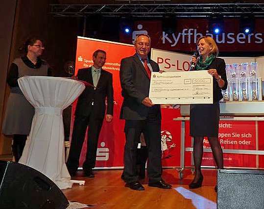 F&uuml;r die Fu&szlig;ballnacht (Foto: Karl-Heinz Herrmann)