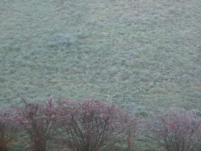 Glatte Straßen (Foto: Karl-Heinz Herrmann) Glatte Straßen (Foto: Karl-Heinz Herrmann)