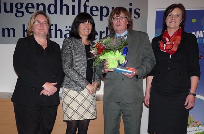 Jugendhilfepreis des Kyffhäuserkreises (10) (Foto: Karl-Heinz Herrmann) Jugendhilfepreis des Kyffhäuserkreises (10) (Foto: Karl-Heinz Herrmann)